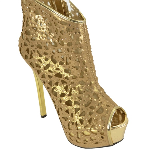 Cape Robbin Rhinestone Accent Platforms - Picture 2 of 8